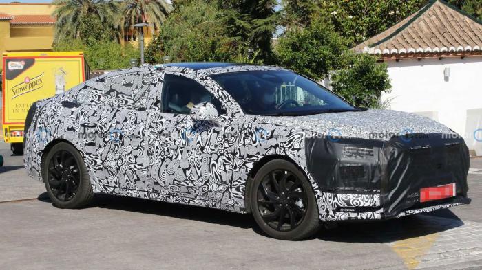   SUV Evos    Ford Mondeo
