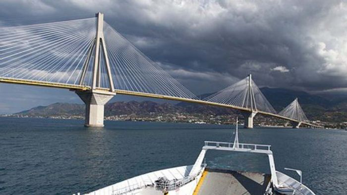 Η κάρτα «Μαζί» θα γίνεται διαθέσιμη για το κοινό μέχρι και την Κυριακή 9 Σεπτεμβρίου.

