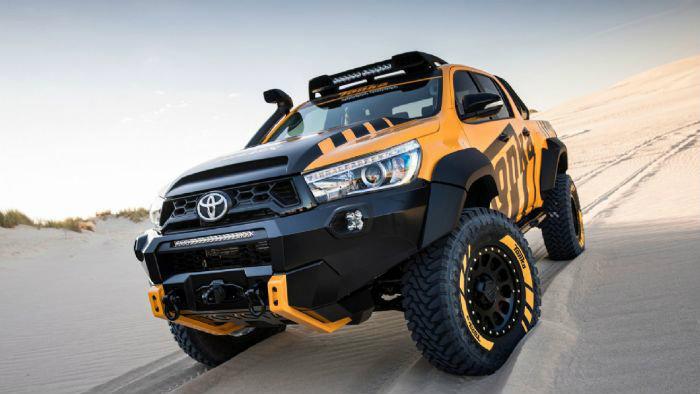 Αυτό το Hilux είναι ένα... παιχνίδι