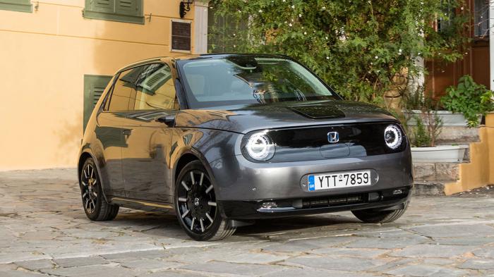 Honda e: Vintage με τεχνολογία του σήμερα 