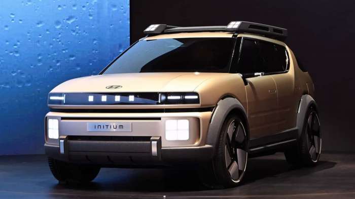 Initium:     SUV  Hyundai    