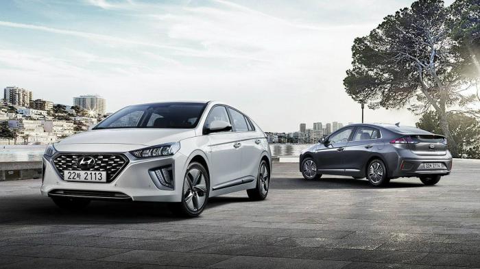 T Ioniq     ,    ,      LED.