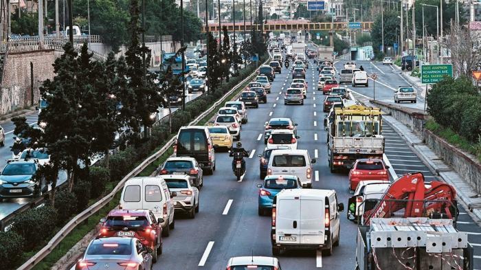 Έρχονται τα τέλη κυκλοφορίας για το 2026 - Τι ισχύει 