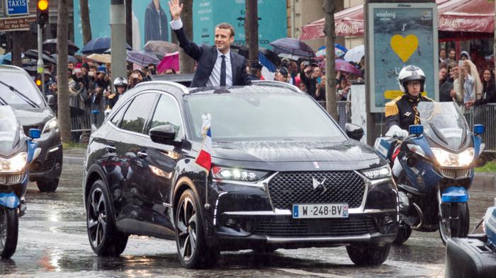 Το DS 7 του Macron