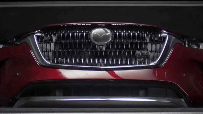 Βίντεο αποκαλύπτει τη «μούρη» του νέου Mazda CX-90