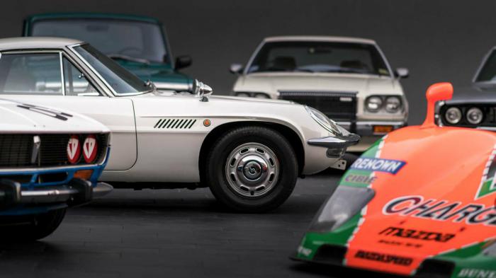 Mazda:      Wankel