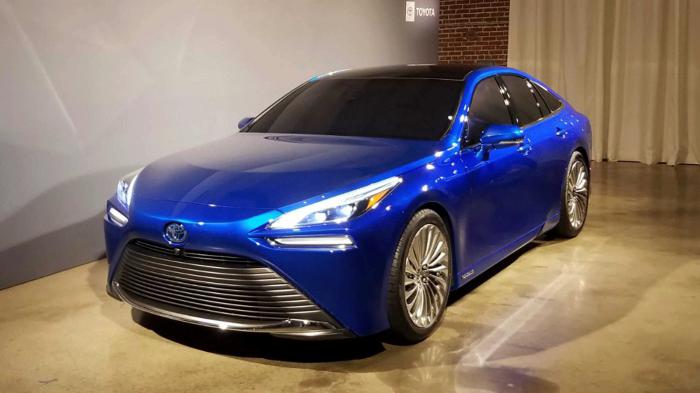   Toyota Mirai   