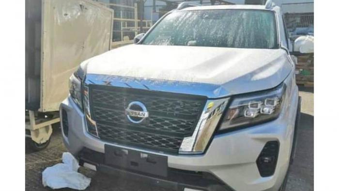  Nissan Navara    