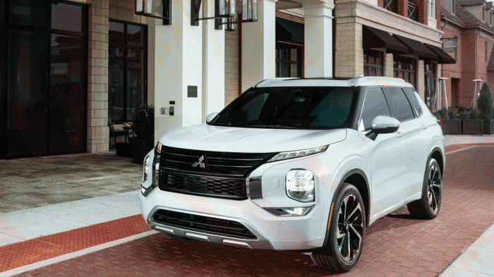      Plug-In Hybrid Mitsubishi Outlander