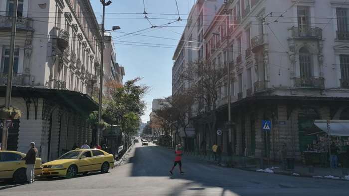 Αθήνα: Αδειάζει από αυτοκίνητα για 24 ώρες η οδός Αθηνάς!  