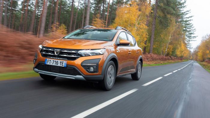 Με 14.680 ευρώ παίρνεις Dacia Sandero Stepway με 90 ίππους Με 14.680 ευρώ παίρνεις Dacia Sandero Stepway με 90 ίππους