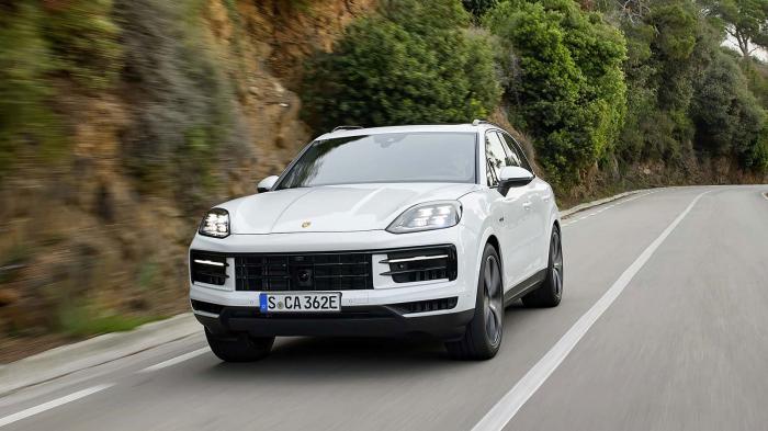  519    Porsche Cayenne S E-Hybrid