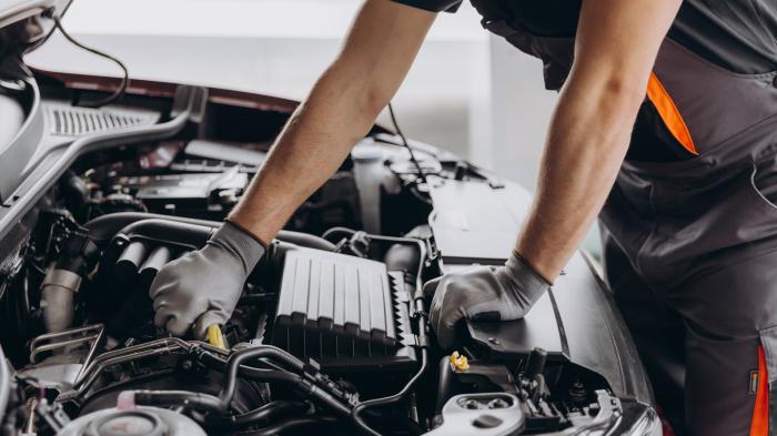 Συνεργείο αυτοκινήτων στη Λυκόβρυση – Sifakakis Service Center