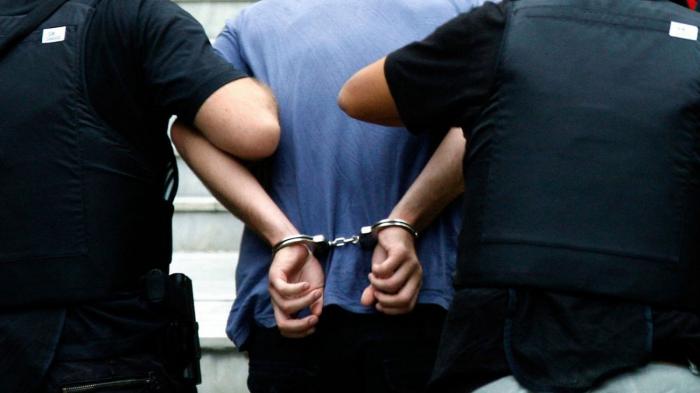 Έκλεβαν αυτοκίνητα από κόσμο που πήγαινε στο νεκροταφείο!