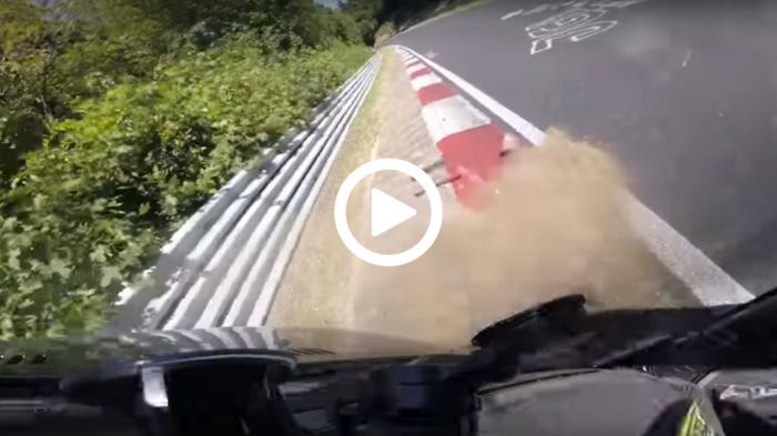 Video: Περπάτησε στην πίστα και...