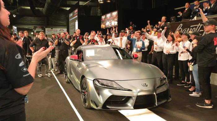            2,1   ( 1.841.781 )    Toyota Supra.