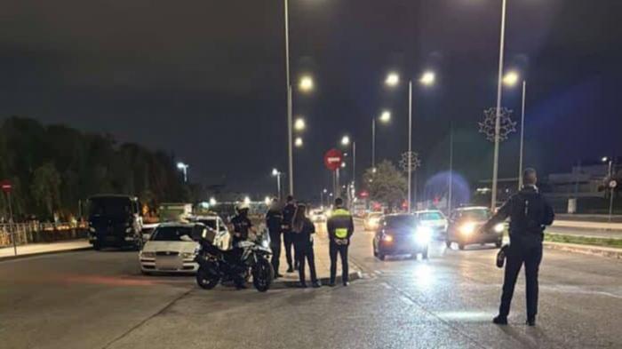 Σάρωσε τους Αγ. Αναργύρους η ΕΛ.ΑΣ., 14 οδηγοί έμειναν χωρίς δίπλωμα  